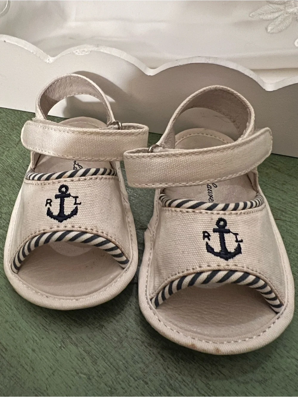 Ralph Lauren White/Cream Nautical Blue Anchor Infant/toddler Sandals size2 (3-6m